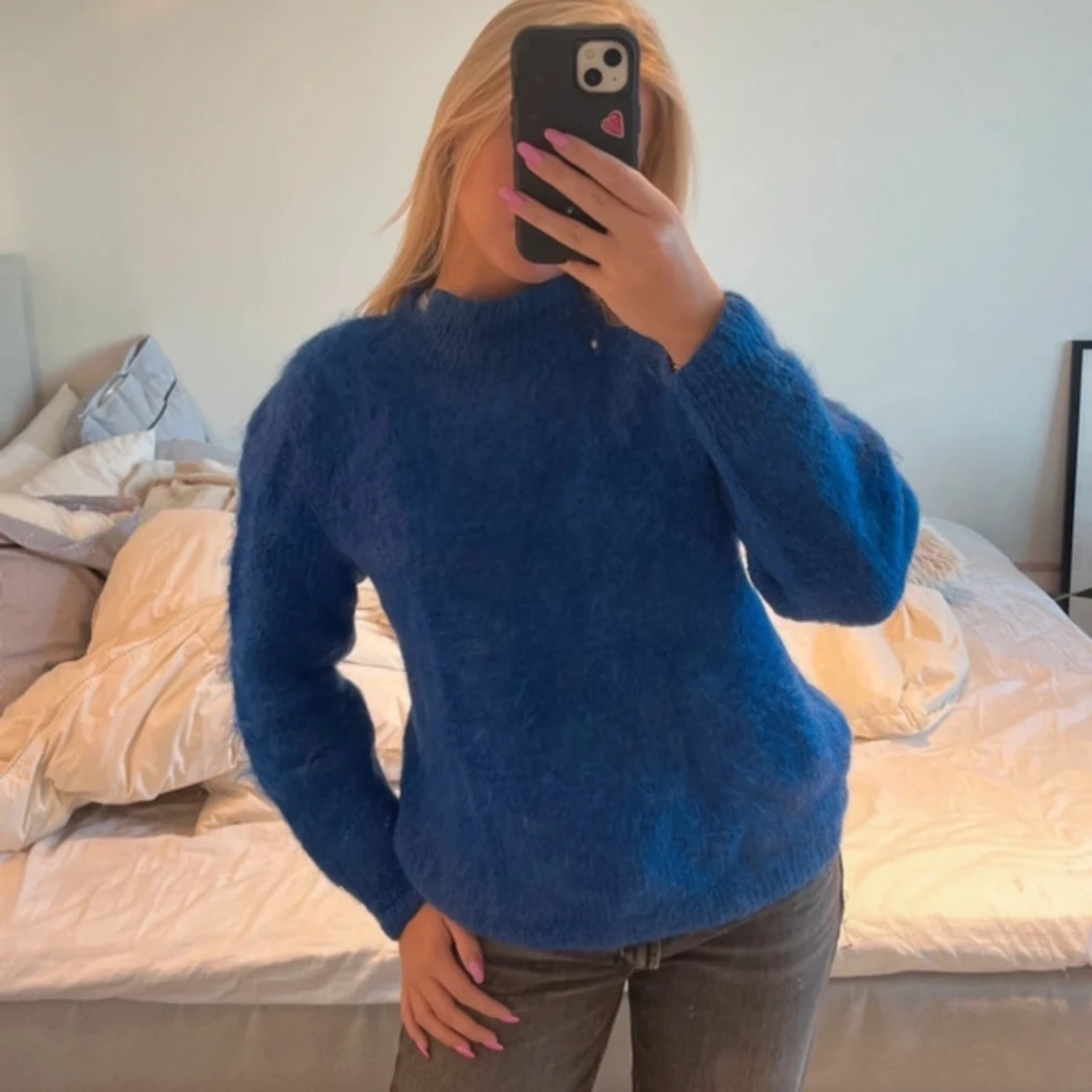 Blå stickad tröja - 93