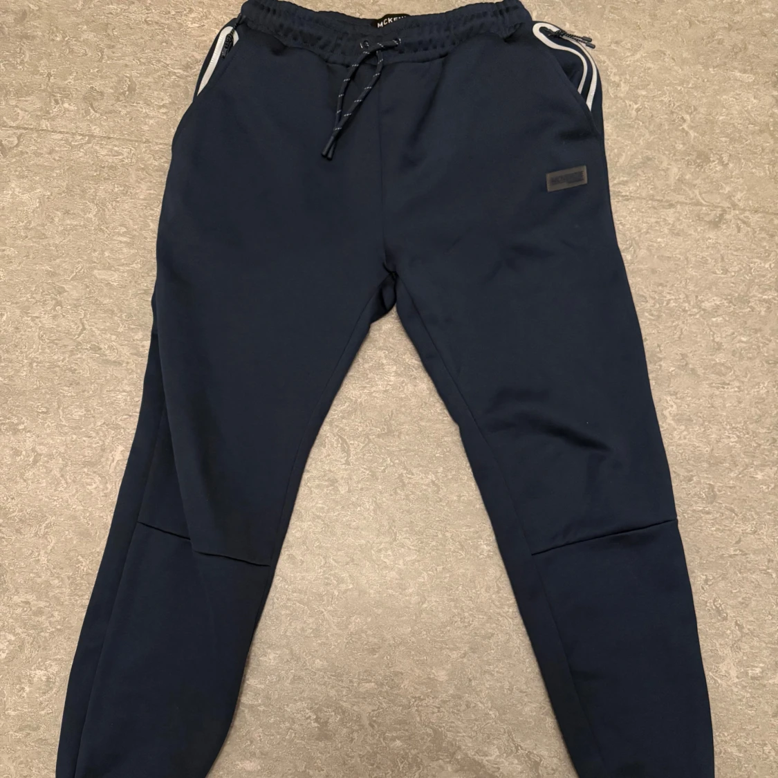 Blå och vit set från McKenzie - 2