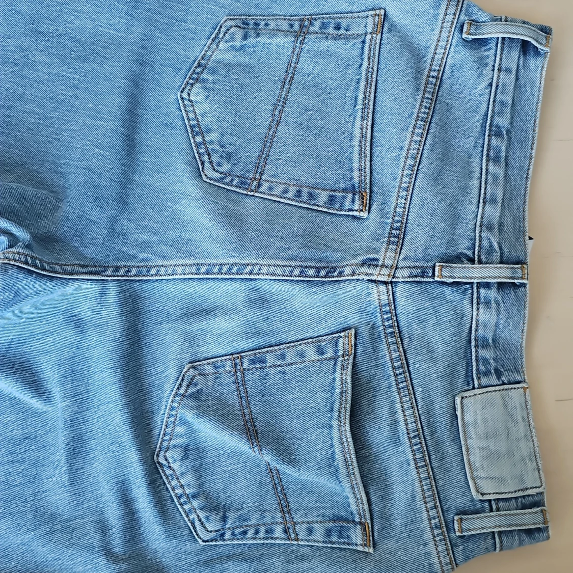 Ljusa jeans från Collusion - 93