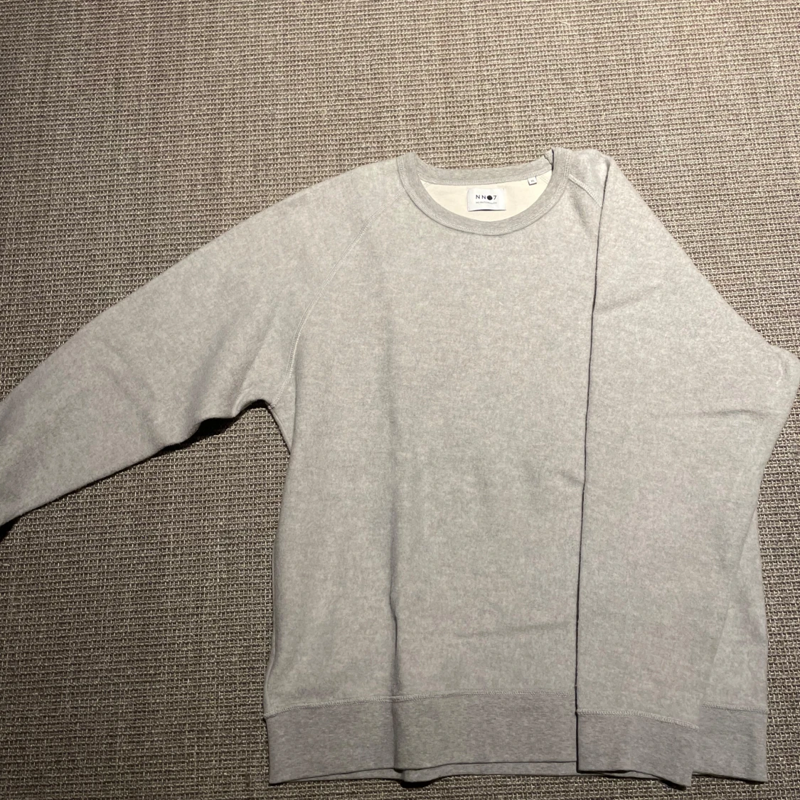 Grå sweatshirt från NN07 - 90