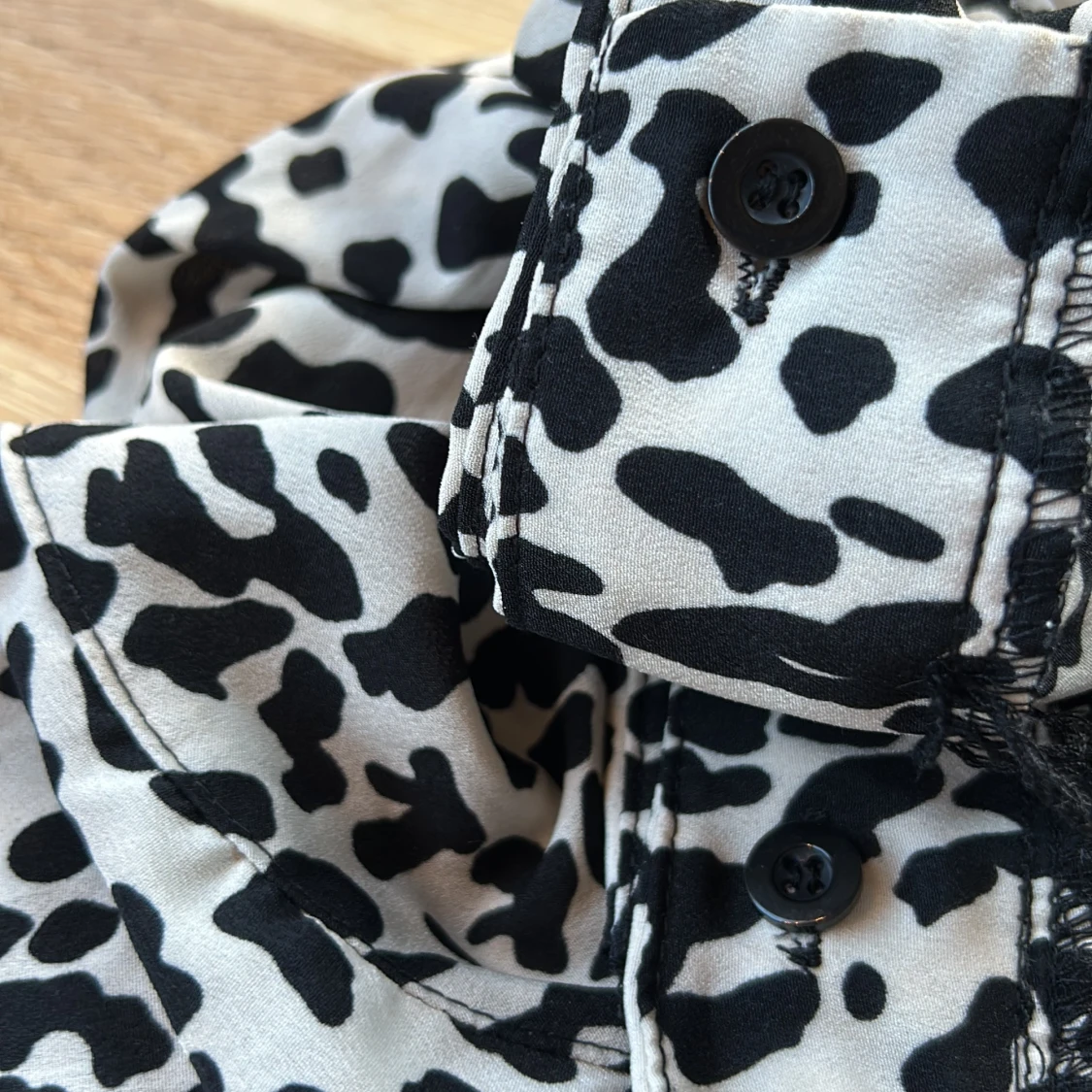 Leopardmönstrad kjol med knytband - 93