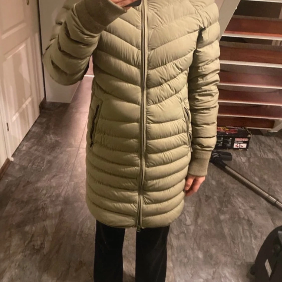 Olivgrön dunjacka från Parajumpers