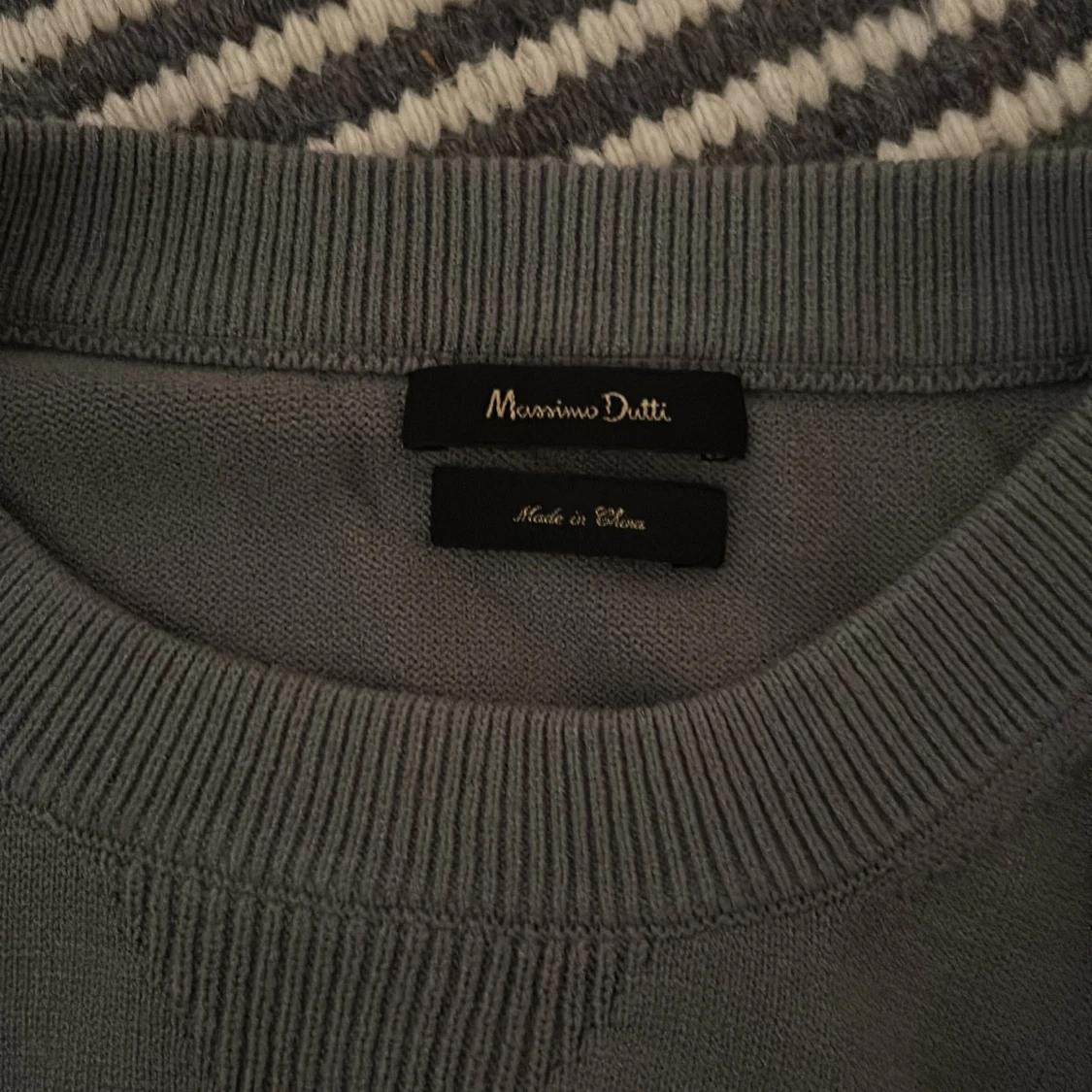Grå/grön Massimo Dutti tröja - 91
