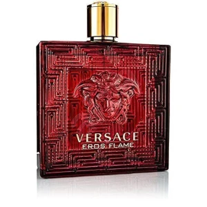 Versace Eros Flame Parfym - Säljer en snygg och intensiv Versace Eros Flame parfym i en cool röd flaska med Medusa-motiv. Flaskan har en fyrkantig form och ett guldigt lock som ger en lyxig känsla. Perfekt för den som vill sticka ut med en doft som är både fräsch och kryddig. Passar både till vardags och fest! Säljes i 10 ml flaskor, perfekt att använda på resan, i väskan med mera. 