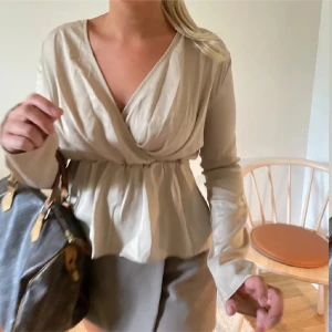 Super snygg blus  - Så snygg helt ny!!!