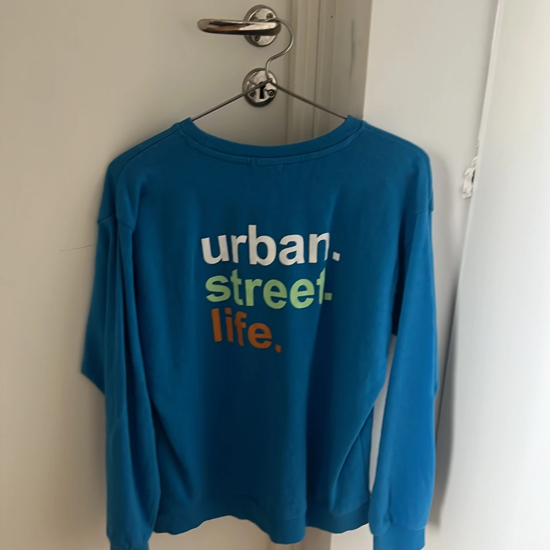 Blå tröja från 157 - 90