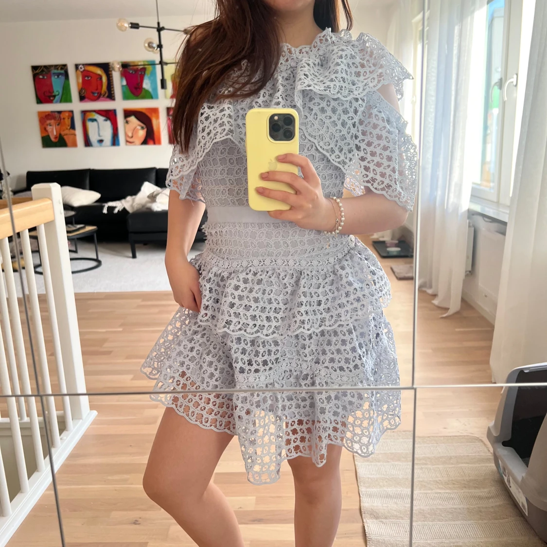 Supersnygg oneshoulder klänning💙