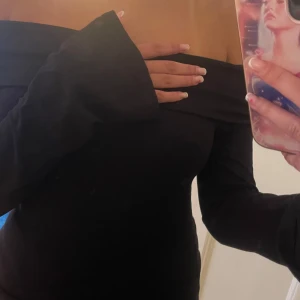 Off shoulder top - Topp från Kappahl , aldrig använd! Super mjukt material 🖤