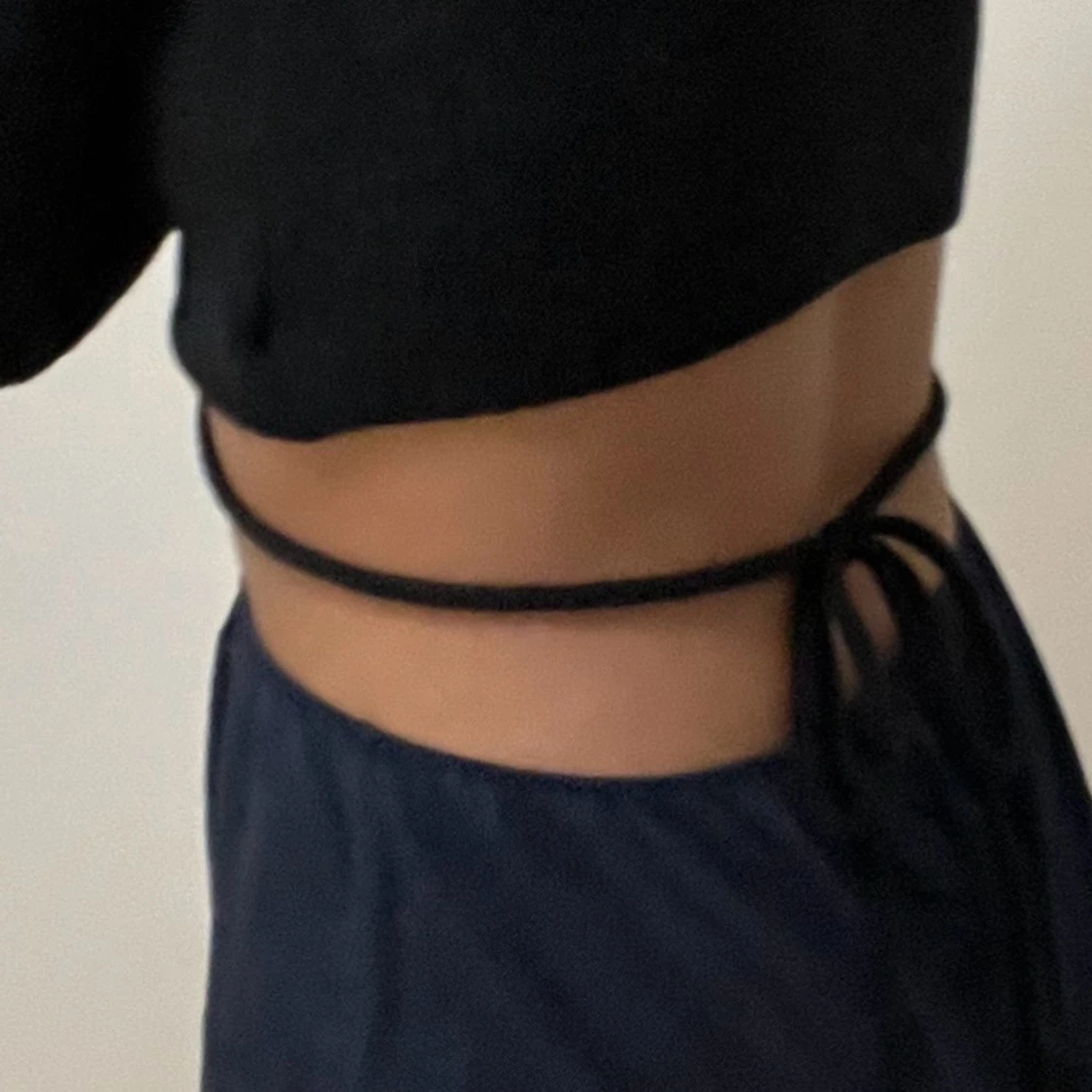 Svart stickad tröja från Tally Weijl - 1