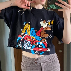 T-shirt - Fett swag goofy tisha. Använder tyvärr inte för att jag drunknar i kläder redan 