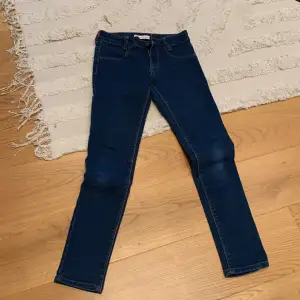 Levis super skinny 