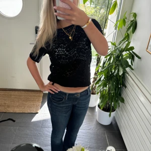 Spets topp  - Så fin topp 