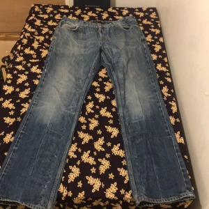 Jenss - Väldigt bra skick typ inte använda dom är väldigt bekväma att ha på sig 