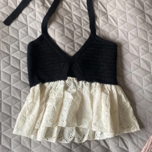 Söt Zara topp - Supersöt zara topp i storlek s som inte kommer till användning 💕💕