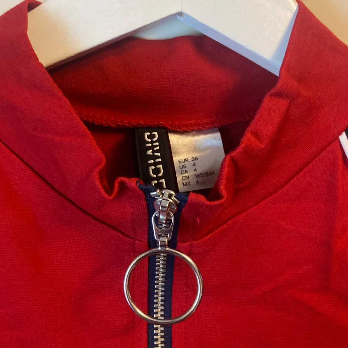 Röd klänning   - 90