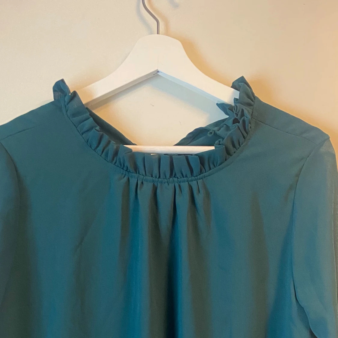 Mörkgrön blus - 90