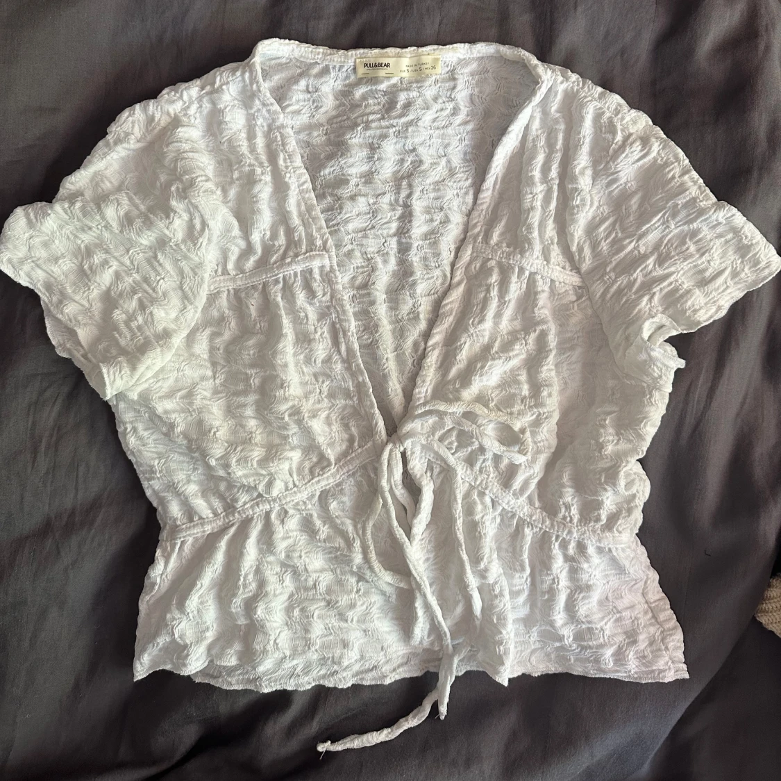 Blus med knytning - 90