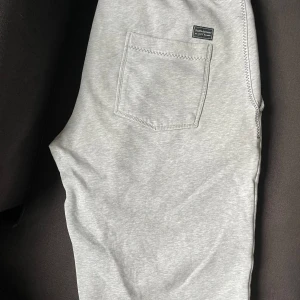 Mjukis shorts - 2xl från märket peak performance. Fint skick 