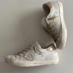 Philipe Modell skor  - Skit snygga Philipe modell skor i dam storlek storlek 35 men passar 36! 