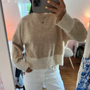 HM stickad tröja  - Fin stickad tröja! 