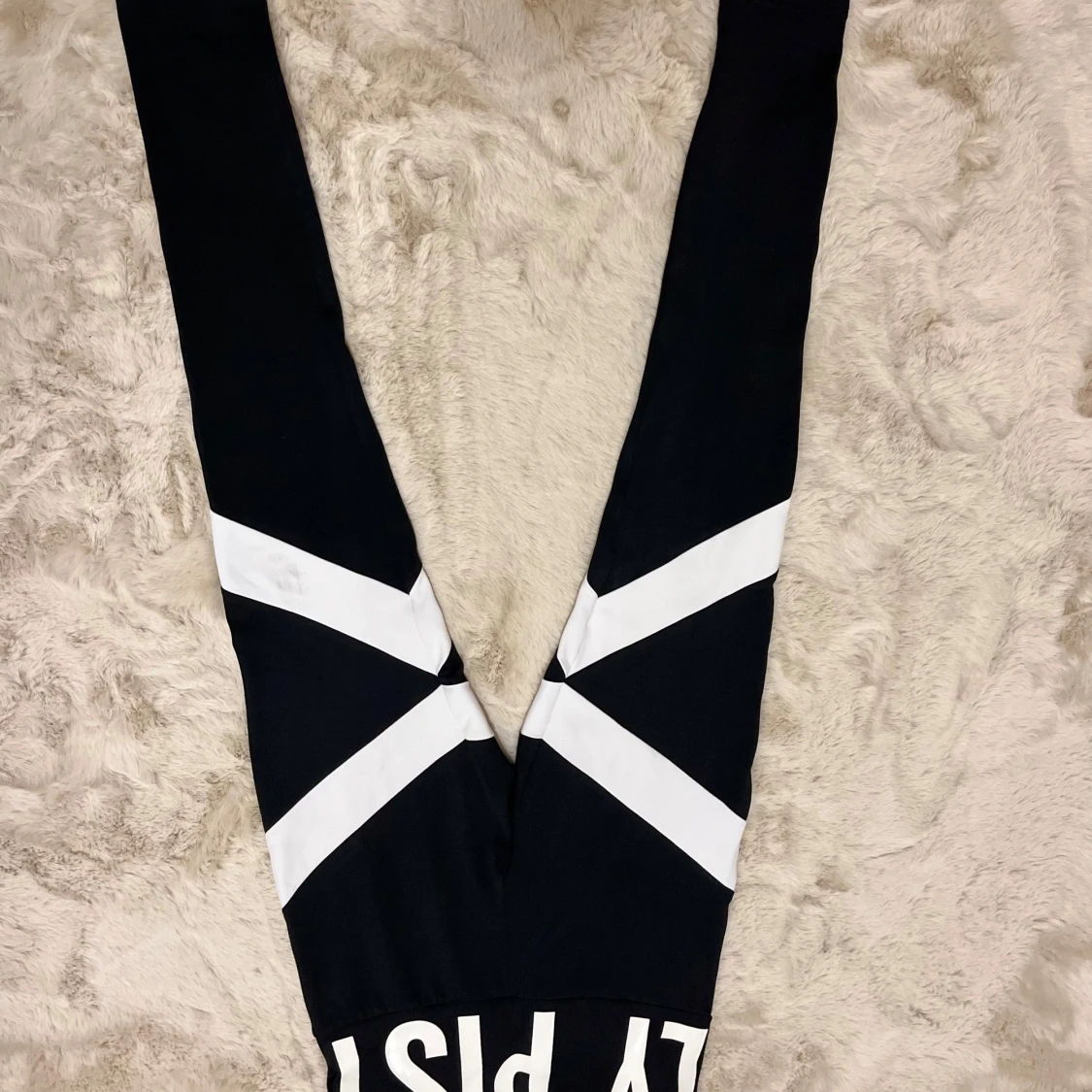 Svarta träningstights från Elly Pistol - 1