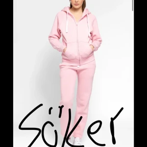 russemerch sett rosa xxs  - SÖKER!! russemerch sett i rosa i stolek xxs/xs.