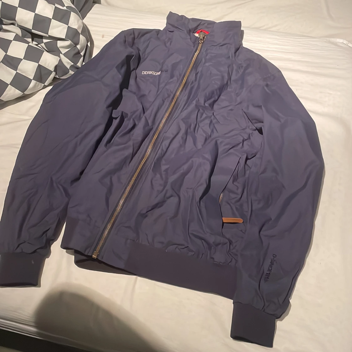 Mörkblå jacka från Didriksons - 2