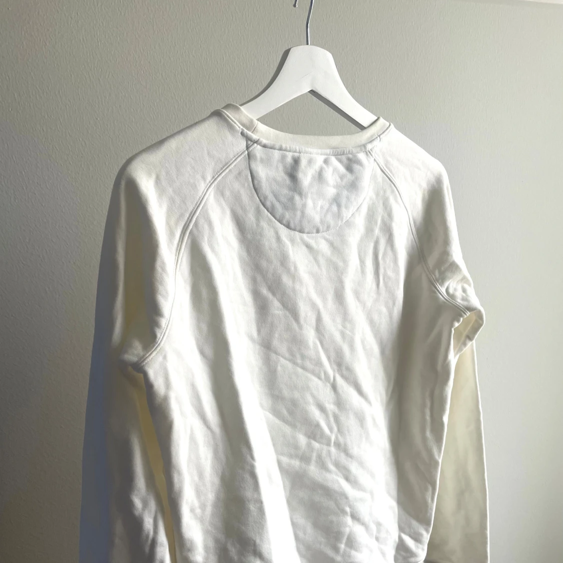 Vit långärmad tröja från GANT - 1