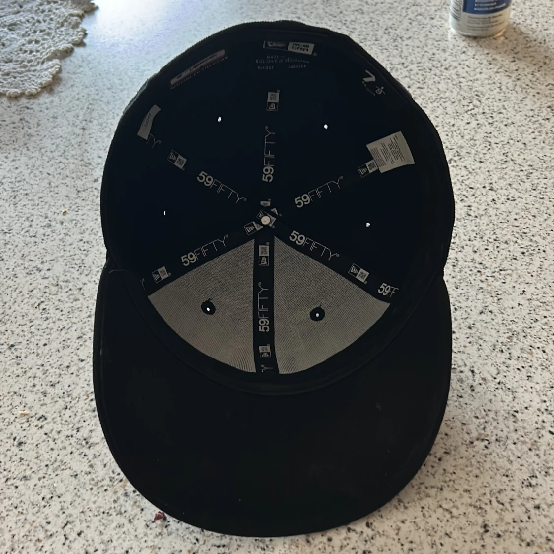 Svart keps från New Era - 2