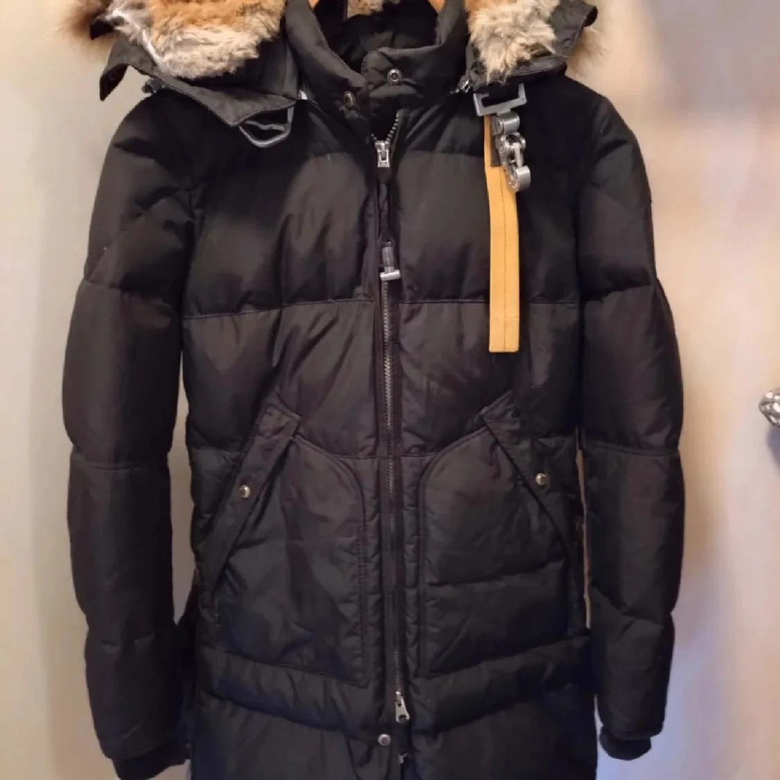 Svart dunjacka från Parajumpers