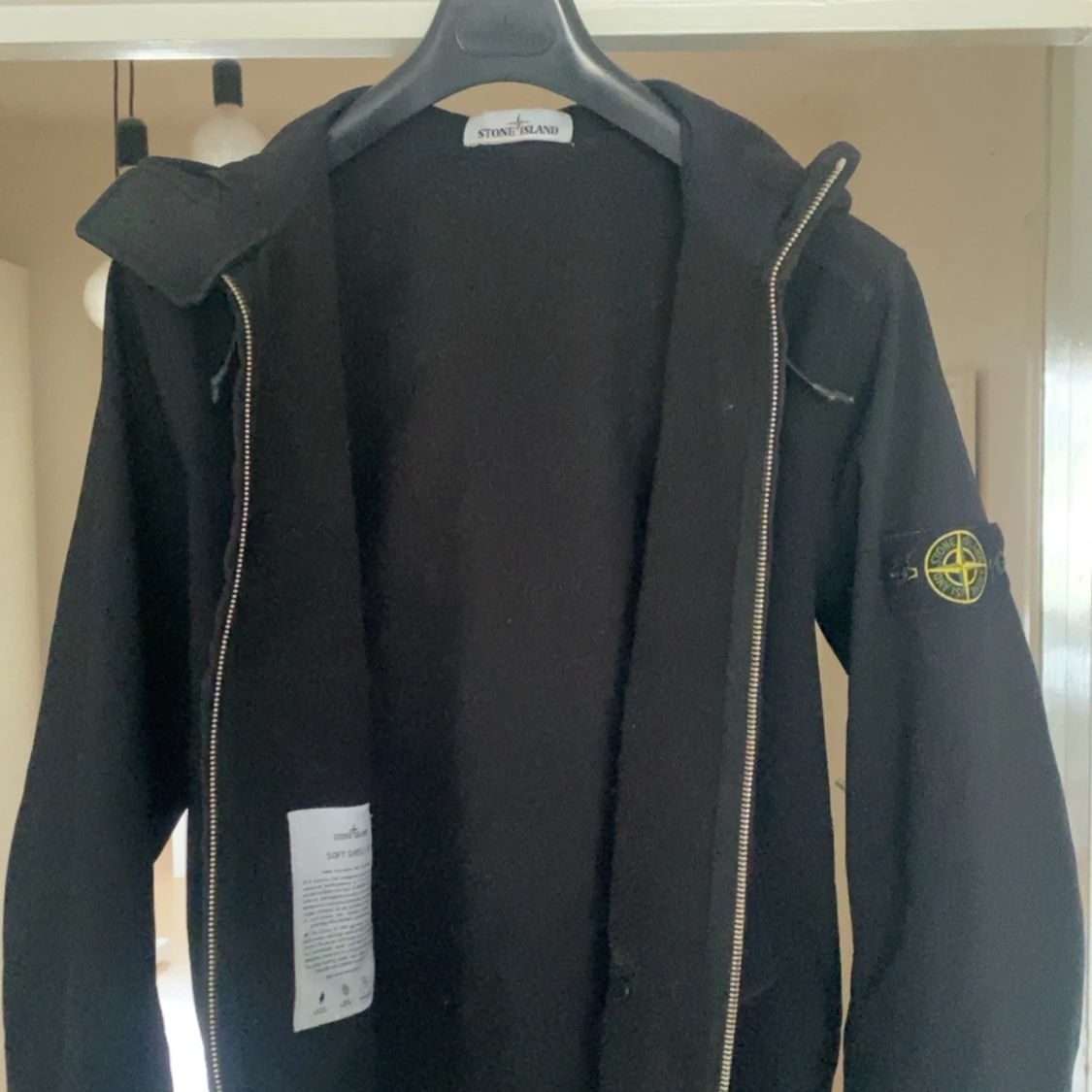 Svart softshelljacka från Stone Island - 1