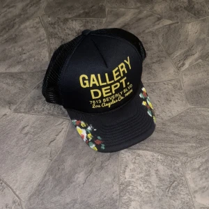 Mörk blå keps Gallery Dept. - Mörk blå keps gallery dept, aldrig använt❗️Replika❗️
