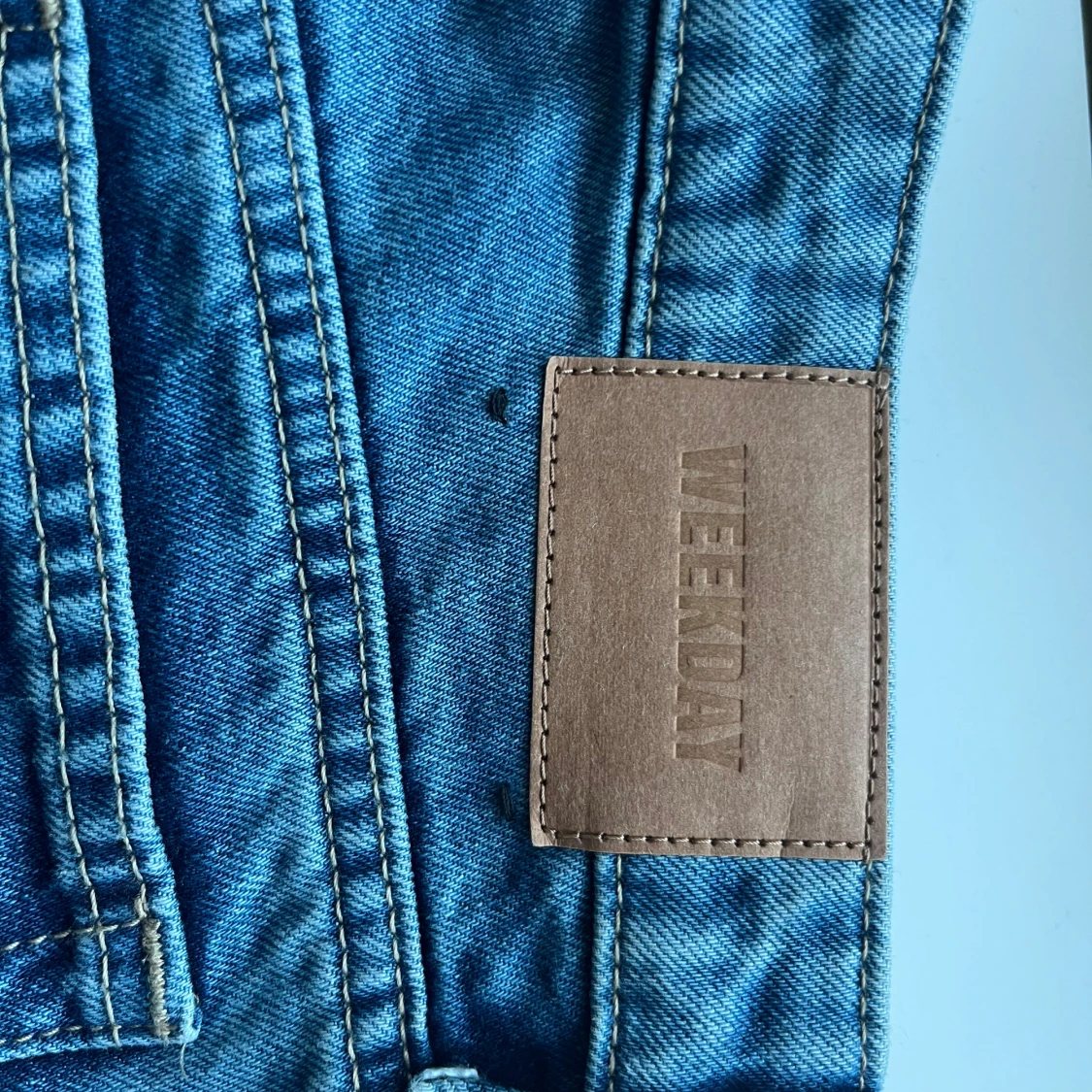 Blå jeans från Weekday - 2