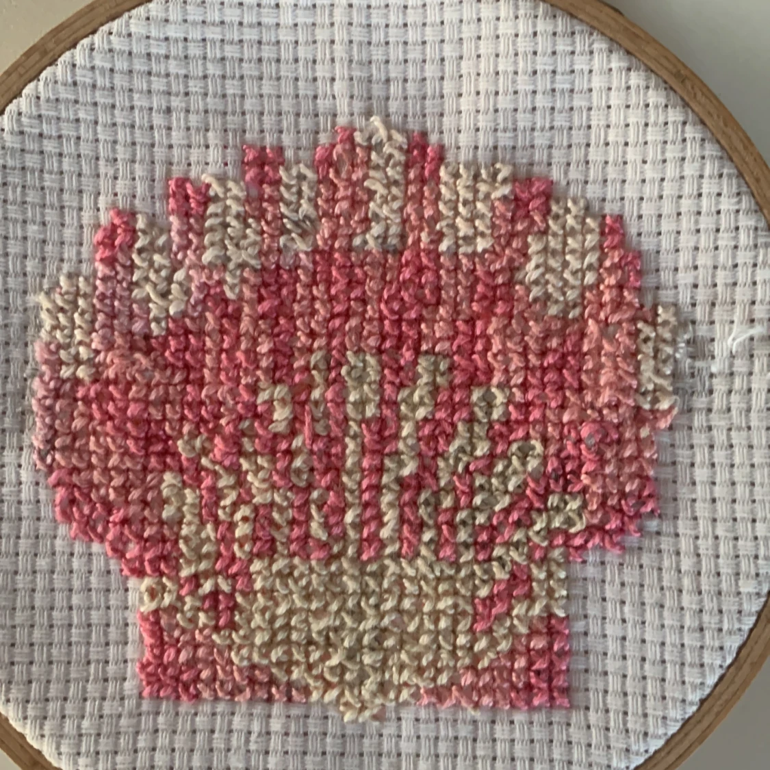 Hemgjord broderi 🪡 fin rosa snäcka 10kr+frakt - 92