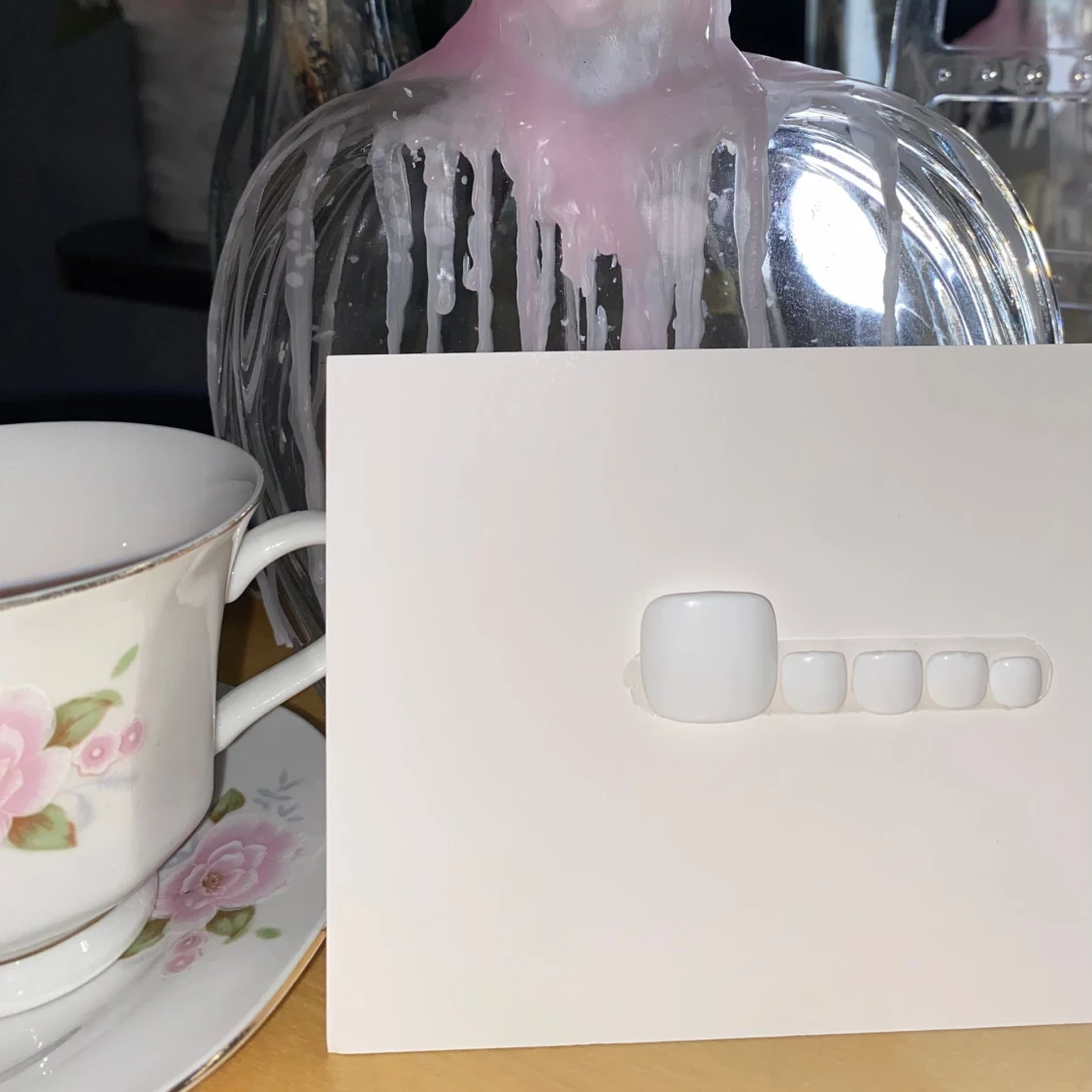 All-white toe press ons!