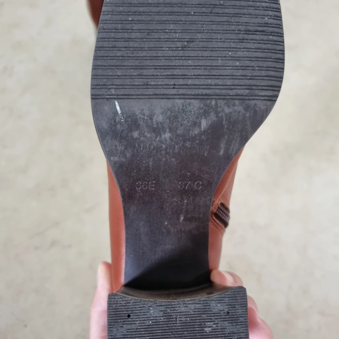 Bruna högkladdade boots  - 92