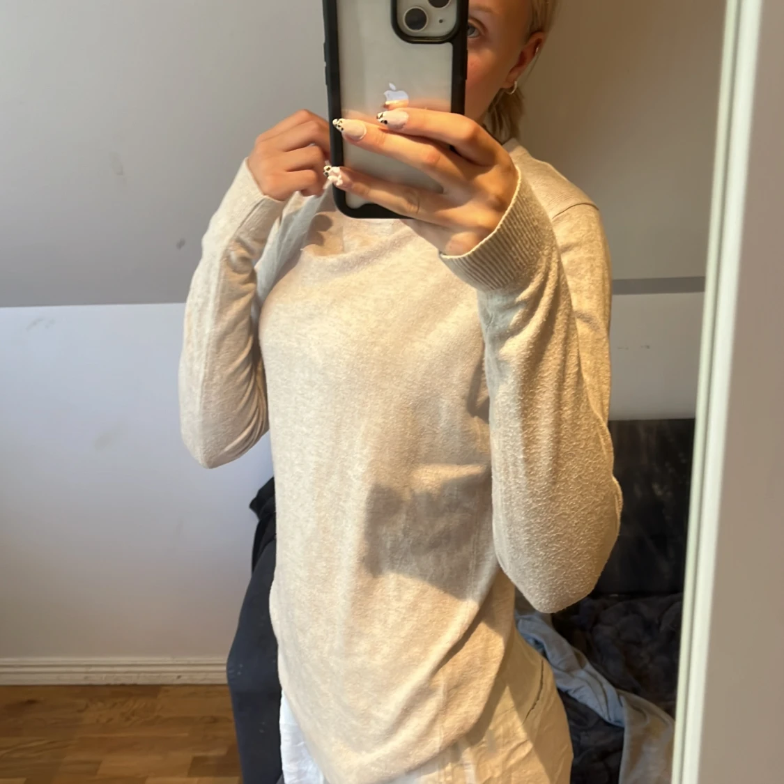 Beige långärmad tröja