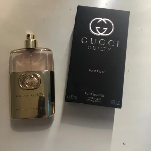  Gucci perfume  -  smells so good 
