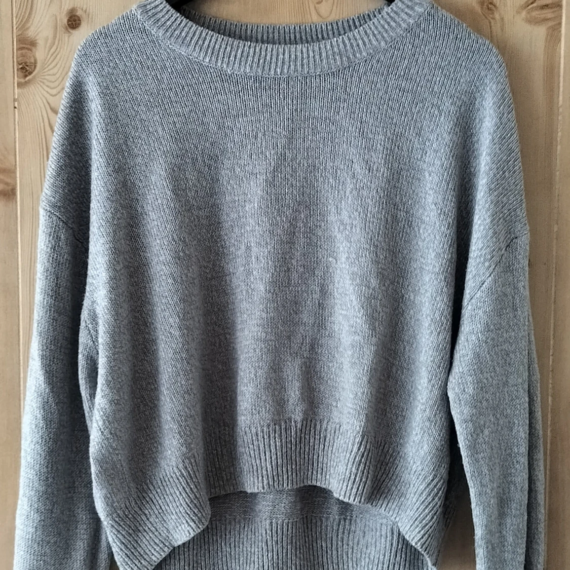 Snygg grå tunn tröja - H&M - 90