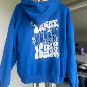 Nelly Hoodie - Storlek S