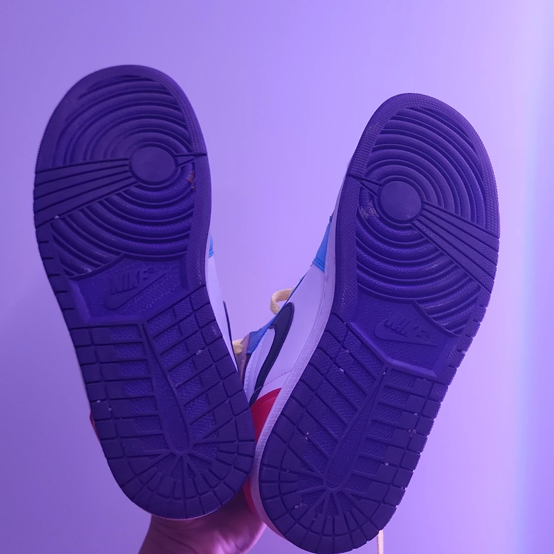 Jordan 1 lightbulb - 91