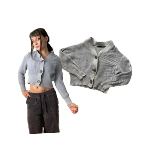 Ljusblå kofta  - Söt ljusblå kofta i storlek xs🦋