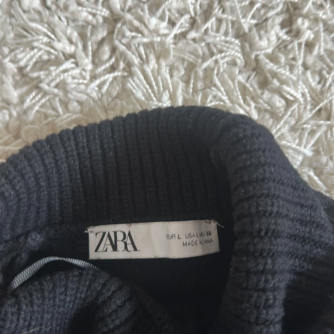 Zara stickad tröja  - 90