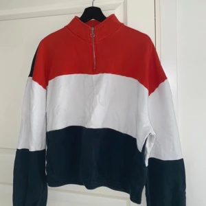 Mysig tröja - Bra skick.  Köpt för 700