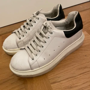 Duffy sneakers  - Vita sneakers från Duffy 