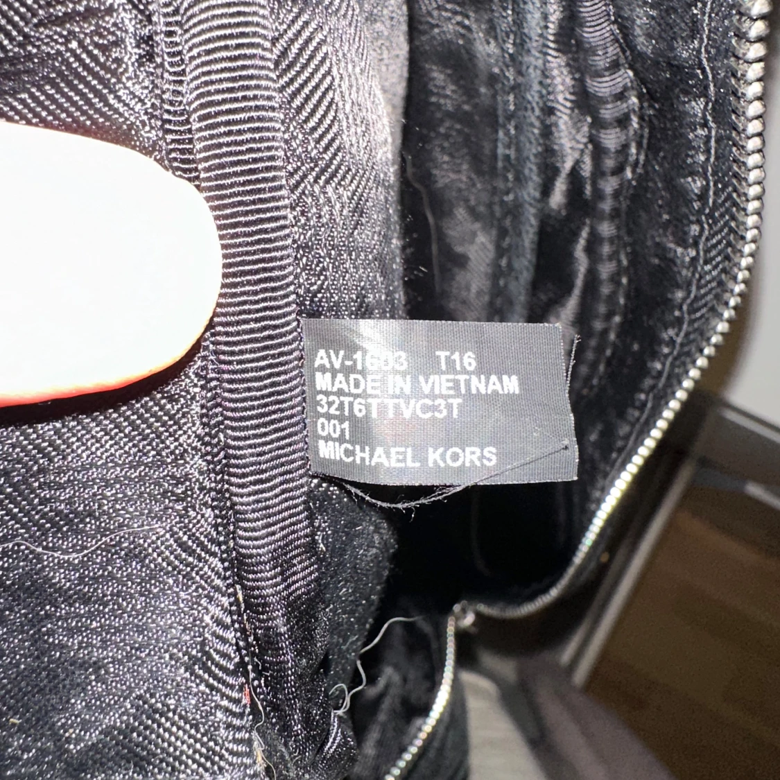 Svart quiltad axelväska från Michael Kors - 92