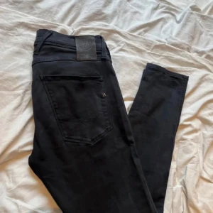 Replay hyperflex anbass - Replay anbass hyperflex jeans. Bra skick. Riktigt snygga. Kan gå ner i pris vid snabb köp. Skriv ifall du har nån fråga