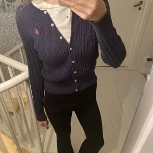 Ralph lauren kofta - Denna fina kofta är använd fåtal gånger, som nyskick. 