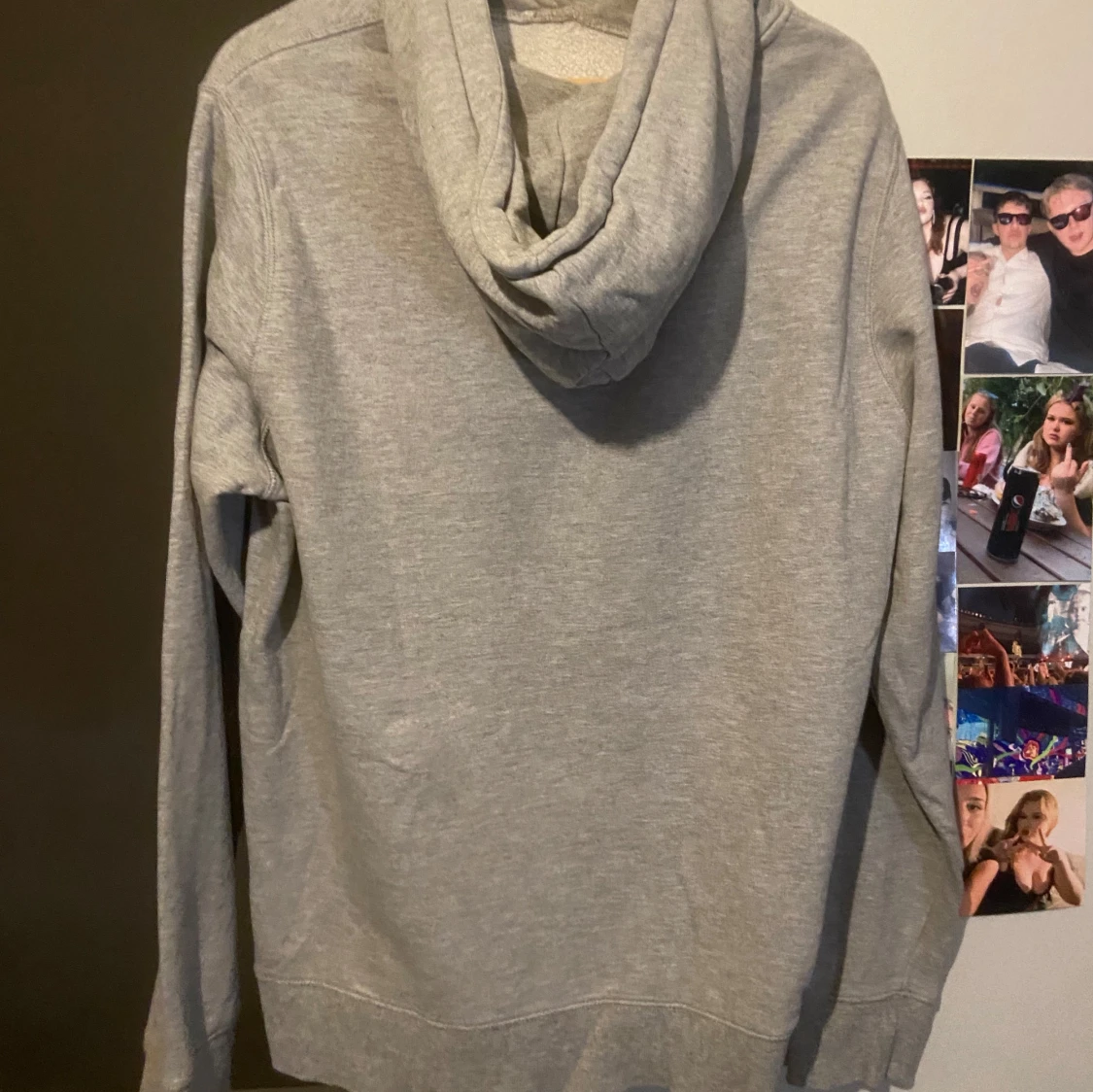 Grå hoodie från 157 - 1