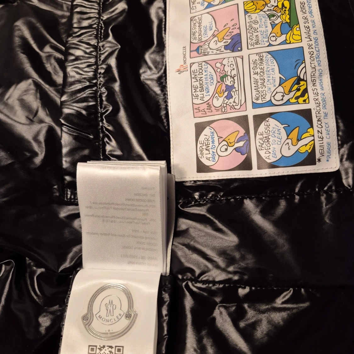Svart dunväst från Moncler - 2